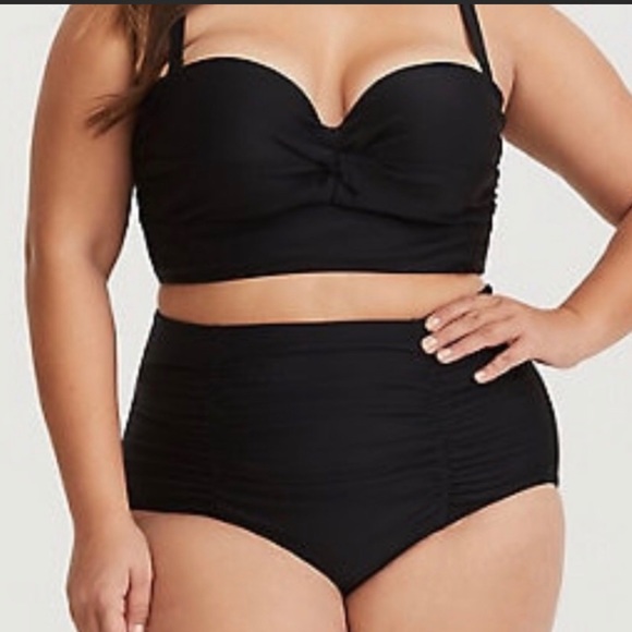 Torrid Twist Front Bikini Top in Black - Picture 3 of 4